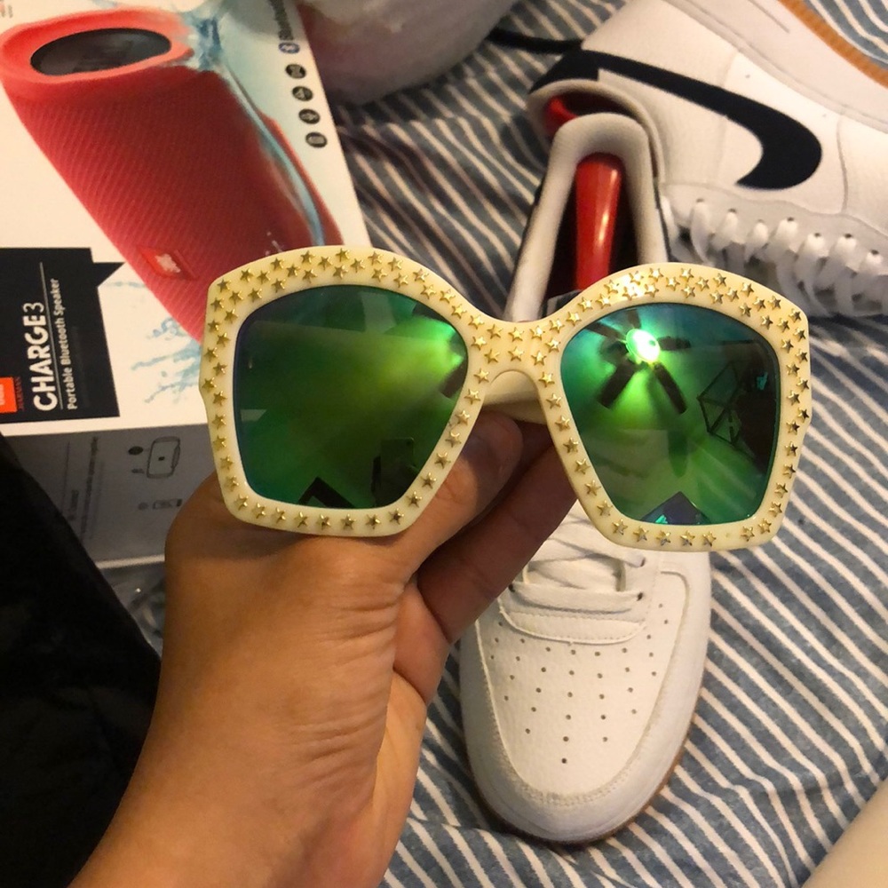 Gucci glasses